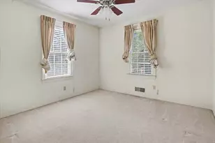 900 Naples Ave, Cayce, SC 29033 - Photo 25