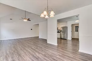 958 W Hunting Horn Way, Evans, GA 30809 - Photo 13