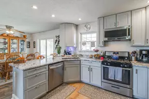 1080 Fox Young Rd, Wagener, SC 29164 - Photo 17