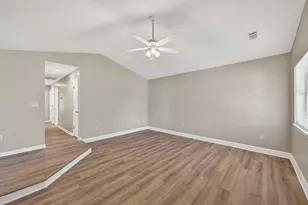 226 Williamsburg St NE, Aiken, SC 29801 - Photo 5