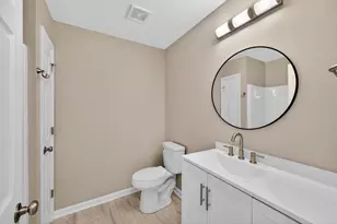 910 Barnwell Ave NE, Aiken, SC 29801 - Photo 17