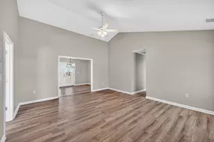 910 Barnwell Ave NE, Aiken, SC 29801 - Photo 5