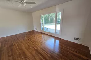 445 Gilbert St SE, Aiken, SC 29801 - Photo 3