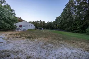 1168 Bauskett St, Edgefield, SC 29824 - Photo 3