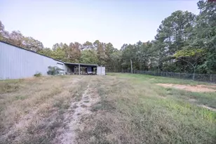 1168 Bauskett St, Edgefield, SC 29824 - Photo 27