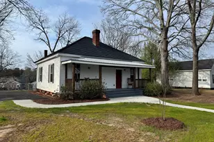 191 Mc Cary St, Edgefield, SC 29824 - Photo 1