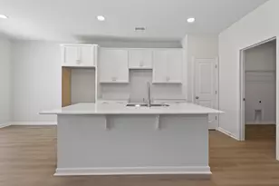 3652 Tanbark Oak Ln NW, Aiken, SC 29801 - Photo 5