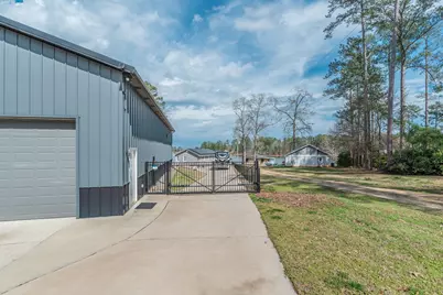 621 Tom Drafts Cir, Gilbert, SC 29054 - Photo 21