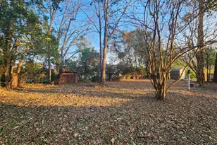 320 Williamsburg St NE, Aiken, SC 29801 - Photo 17