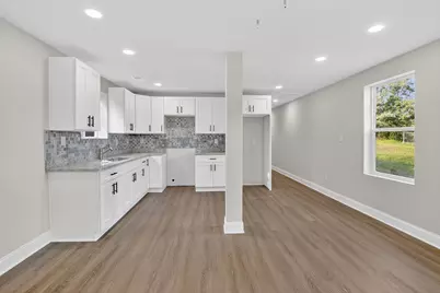 224 Alley Street, Gloverville, SC 29828 - Photo 11