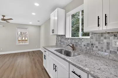 224 Alley Street, Gloverville, SC 29828 - Photo 13