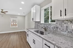 224 Alley St, Gloverville, SC 29828 - Photo 13