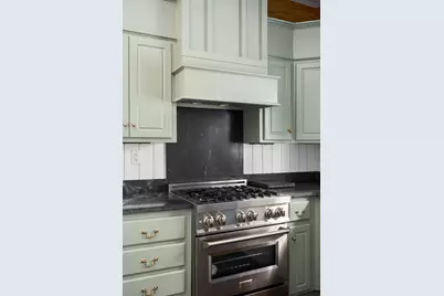 217 Abbeville Avenue NW, Aiken, SC 29801 - Photo 17