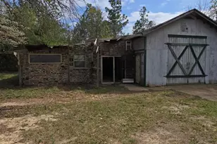 916 Windsor Rd, Windsor, SC 29856 - Photo 5