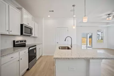 574 Tasmanian Oak Alley NW, Aiken, SC 29801 - Photo 11