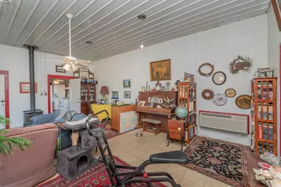 252 Moseley Road, Williston, SC 29853 - Photo 9