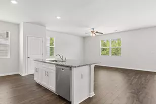 921 Captains Ct, Beech Island, SC 29842 - Photo 9