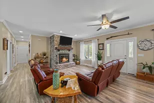 2229 Andrews Cir, Aiken, SC 29803 - Photo 3