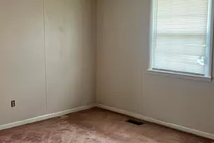 9 Robinson St, Warrenville, SC 29851 - Photo 5