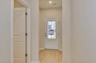 4757 Hartshorn Cir, Aiken, SC 29801 - Photo 3