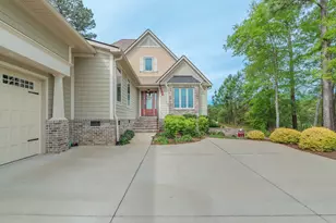 207 Quiet Oak Ct, Aiken, SC 29803 - Photo 3