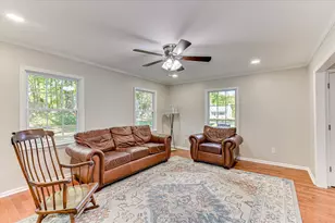 847 Hillcrest St, Edgefield, SC 29824 - Photo 7