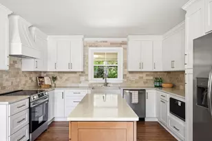 302 Barnard Ave SE, Aiken, SC 29801 - Photo 1