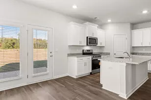 930 Captains Ct, Beech Island, SC 29842 - Photo 9