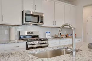 4679 Hartshorn Cir, Aiken, SC 29801 - Photo 13