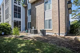 327 Laurens St SW, Aiken, SC 29801 - Photo 23