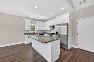 909 Fairway Dr, New Ellenton, SC 29809 - Photo 17