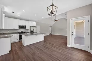 909 Fairway Dr, New Ellenton, SC 29809 - Photo 13