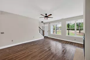 911 Fairway Dr, New Ellenton, SC 29809 - Photo 7