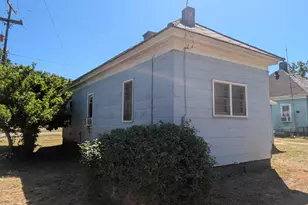 418 Mims St, Edgefield, SC 29824 - Photo 25