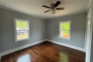 504 Penn St, Edgefield, SC 29824 - Photo 9