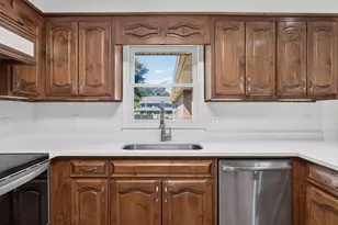 1607 E Tavelle Ln, Beech Island, SC 29842 - Photo 17