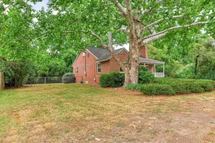 527 W Buena Vista Ave, North Augusta, SC 29841 - Photo 3