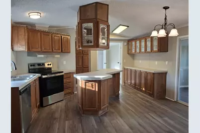 1030 Cook Street, Manning, SC 29102 - Photo 5