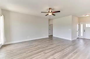 735 Viburnum Ct SW, Aiken, SC 29803 - Photo 5
