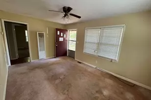 103 Furman Ave, Greenwood, SC 29649 - Photo 9