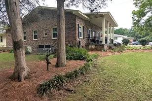205 W Wheeler Cir, Saluda, SC 29138 - Photo 3