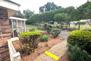 205 W Wheeler Cir, Saluda, SC 29138 - Photo 7