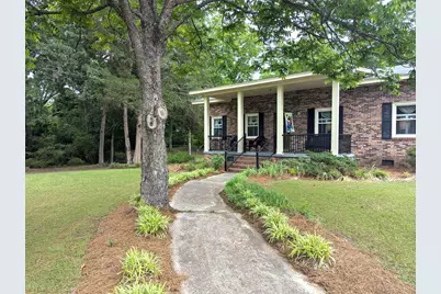 205 W Wheeler Circle, Saluda, SC 29138 - Photo 1
