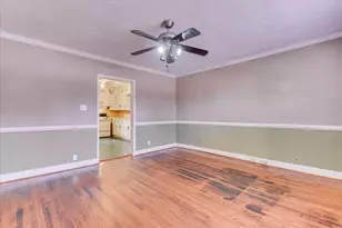 261 Myrtle St, Gloverville, SC 29828 - Photo 11