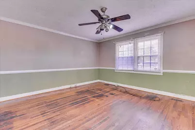 261 Myrtle Street, Gloverville, SC 29828 - Photo 7