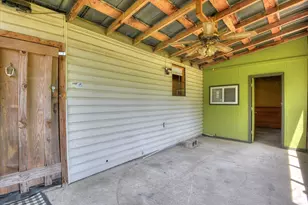 261 Myrtle St, Gloverville, SC 29828 - Photo 33