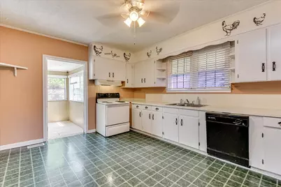 261 Myrtle Street, Gloverville, SC 29828 - Photo 15