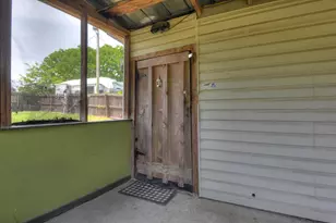 261 Myrtle St, Gloverville, SC 29828 - Photo 35