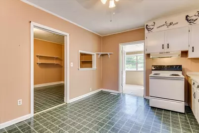 261 Myrtle Street, Gloverville, SC 29828 - Photo 11