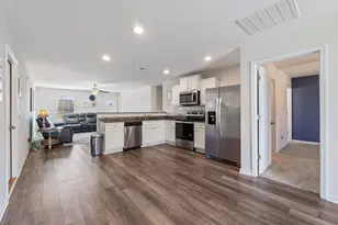 910 Madrid Ct, Aiken, SC 29803 - Photo 7